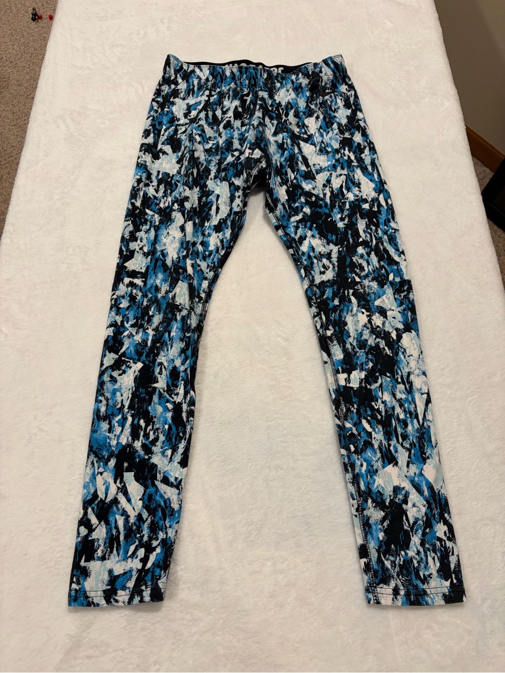 Nike Printed Leggings - Size Medium